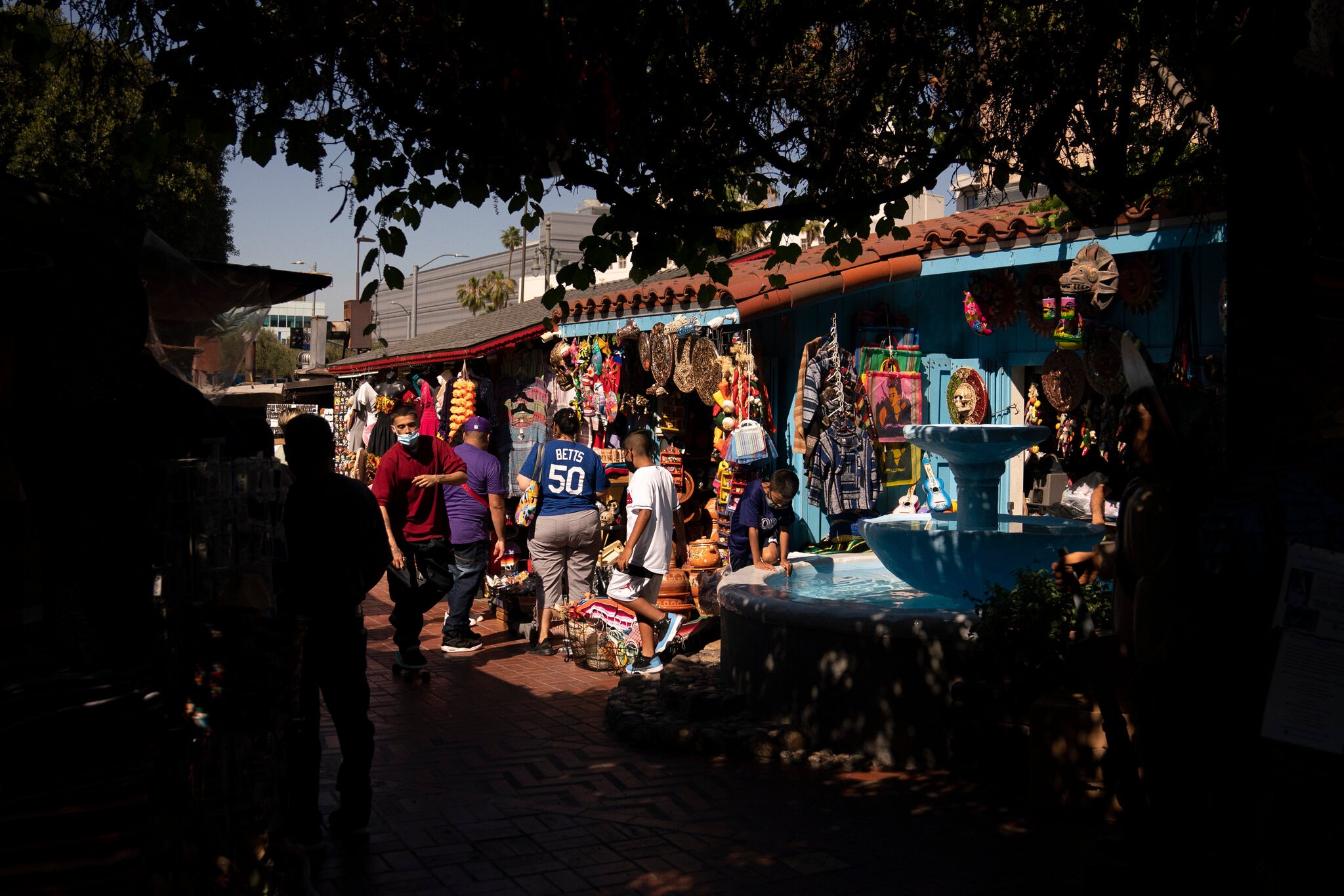 12census-briefing-california-latinos1-superJumbo