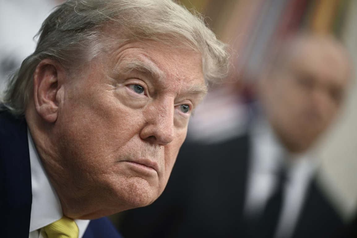 特朗普未决定是否介入以伊战争，伊朗警告美军勿轻举妄动- 西雅图中文电台Chinese Radio Seattle